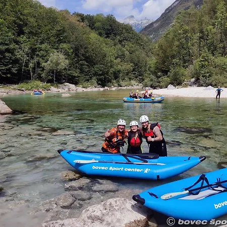 Campingplatz Base Camp - &